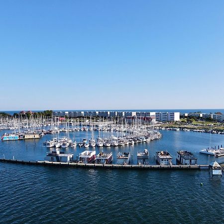 Hausboot Fehmarn Hotel Luaran gambar